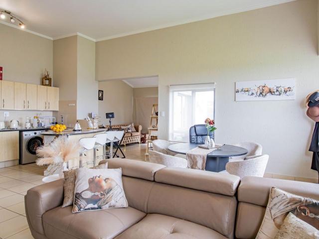 Apartment for sale in Nooitgedacht, Gauteng