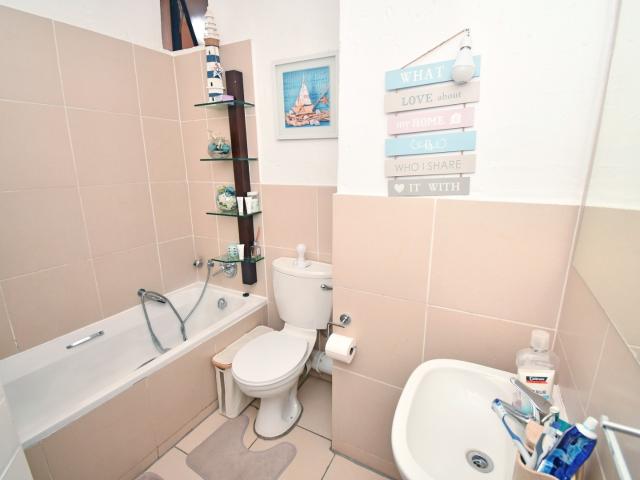 Apartment for sale in Nooitgedacht, Gauteng