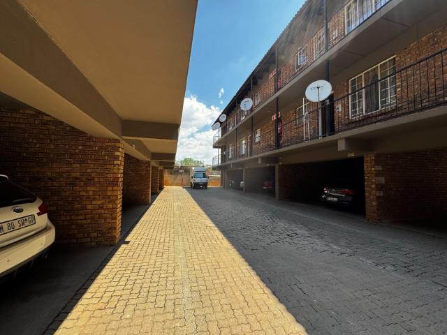 Apartment for sale in Ekurhuleni, Gauteng