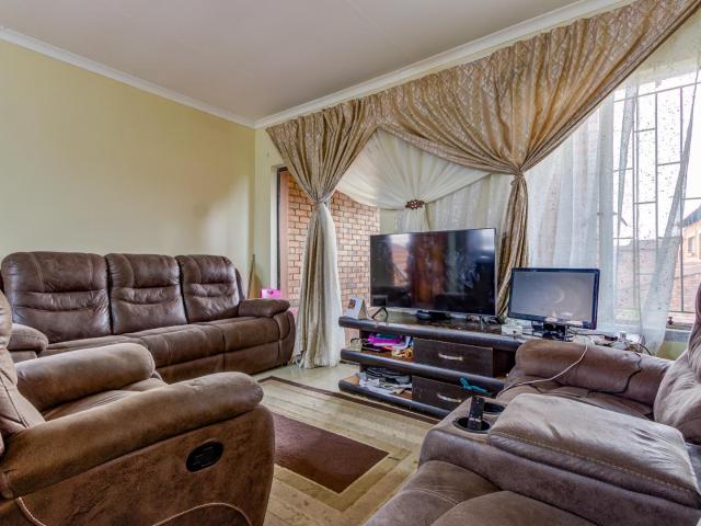 Apartment for sale in Ekurhuleni, Gauteng