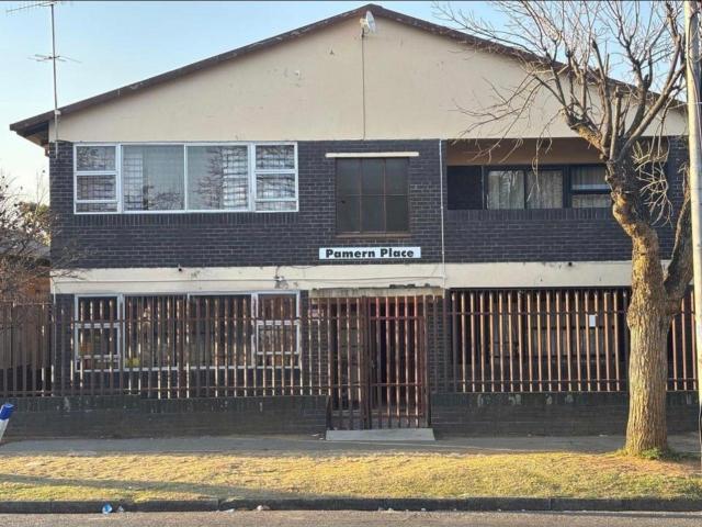 Apartment for sale in Vosloorus, Gauteng