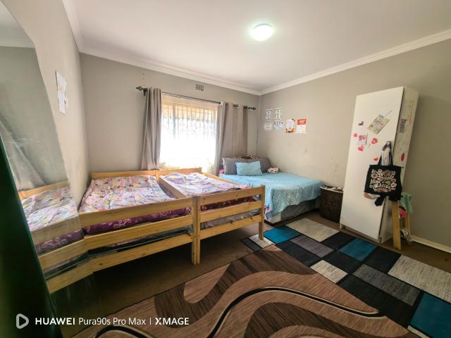 Apartment for sale in Vosloorus, Gauteng