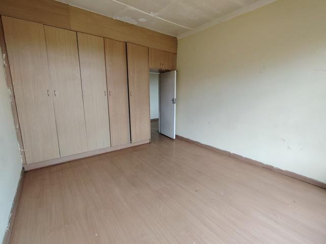 Apartment for sale in Vosloorus, Gauteng