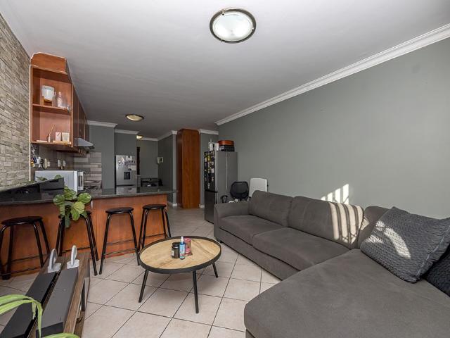 Apartment for sale in Parow, Western Cape