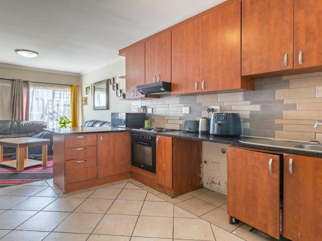 Apartment for sale in Parow, Western Cape