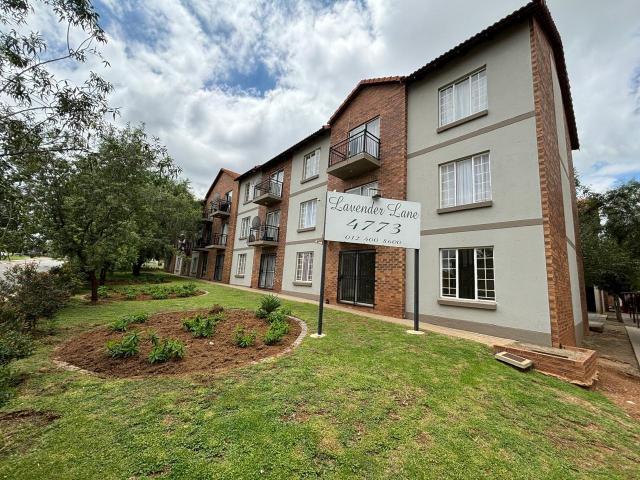 Apartment for sale in Olievenhoutbos, Gauteng