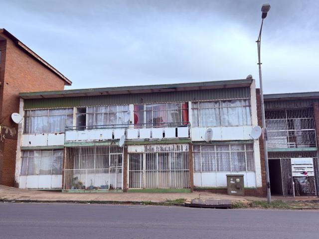 Apartment for sale in Kagiso, Gauteng
