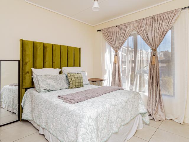 Apartment for sale in Alexandra, Gauteng
