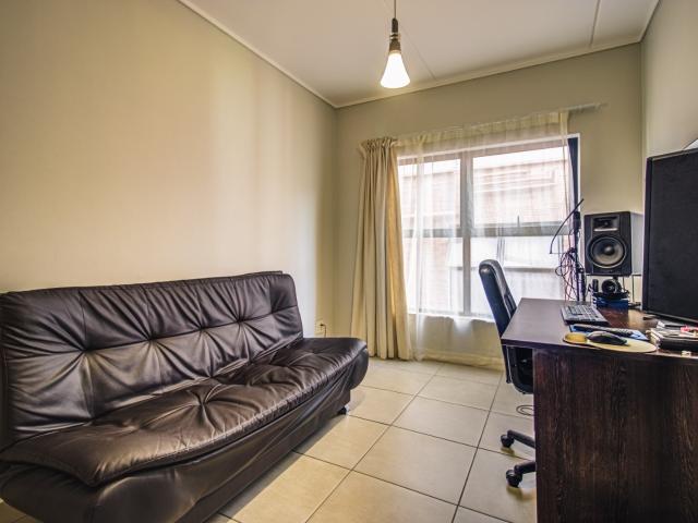 Apartment for sale in Alexandra, Gauteng