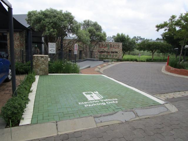Apartment for sale in Alexandra, Gauteng