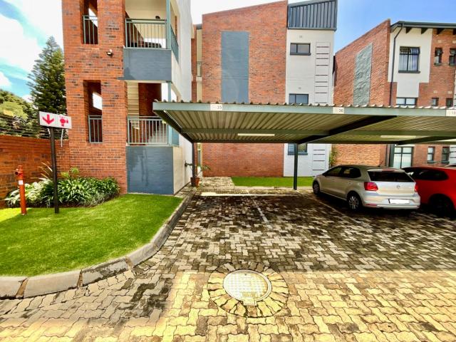 Apartment for sale in Vosloorus, Gauteng