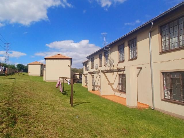 Apartment for sale in Nooitgedacht, Gauteng