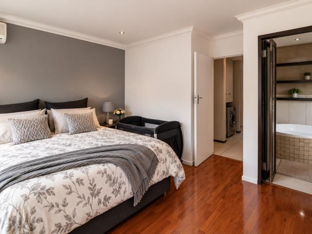 Apartment for sale in Vosloorus, Gauteng