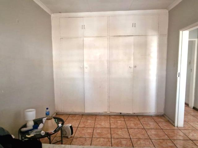 Apartment for sale in Waterkloof, Gauteng