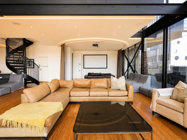 Apartment for sale in Vosloorus, Gauteng