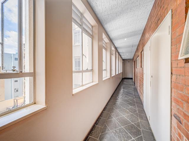 Apartment for sale in Vosloorus, Gauteng