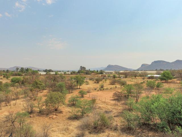 Apartment for sale in Hartbeespoort Dam Nature Reserve, North West