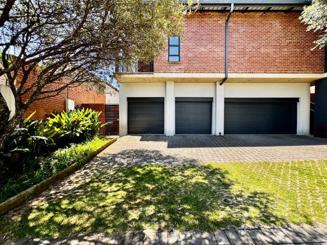Apartment for sale in Waterkloof, Gauteng