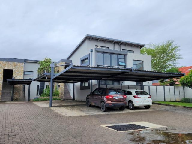 Apartment for sale in Waterkloof, Gauteng
