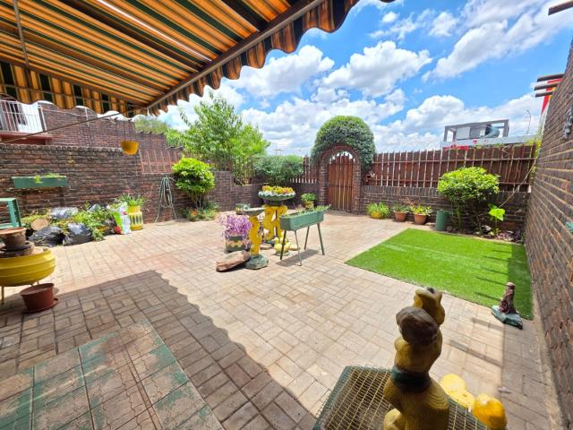 Apartment for sale in Midvaal, Gauteng