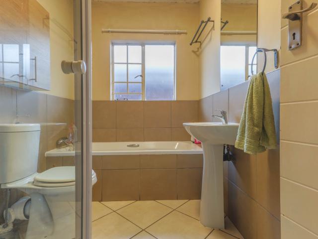 Apartment for sale in Gauteng
