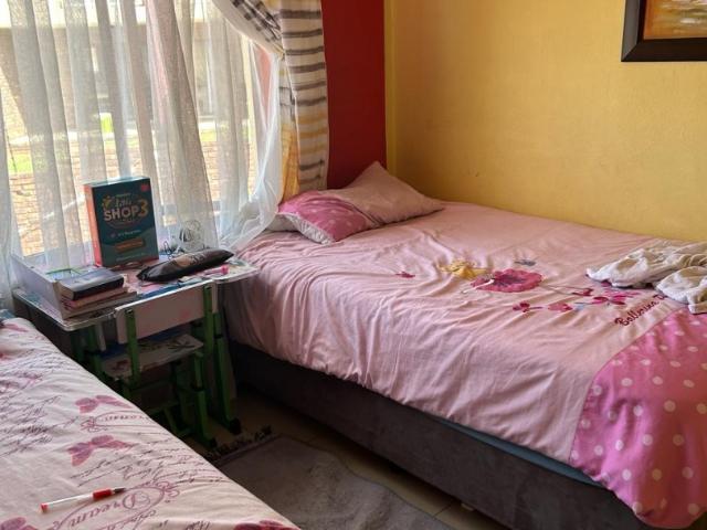 Apartment for sale in Vosloorus, Gauteng