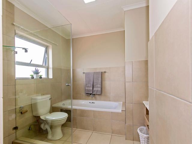 Apartment for sale in Waterkloof, Gauteng