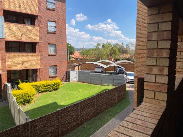 Apartment for sale in Waterkloof, Gauteng