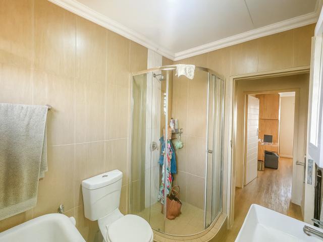Apartment for sale in Waterkloof, Gauteng