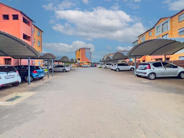 Apartment for sale in Waterkloof, Gauteng