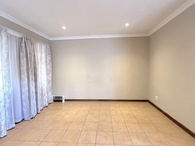 Apartment for sale in Waterkloof, Gauteng