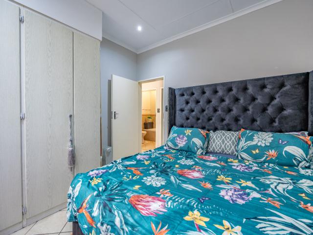 Apartment for sale in Gauteng