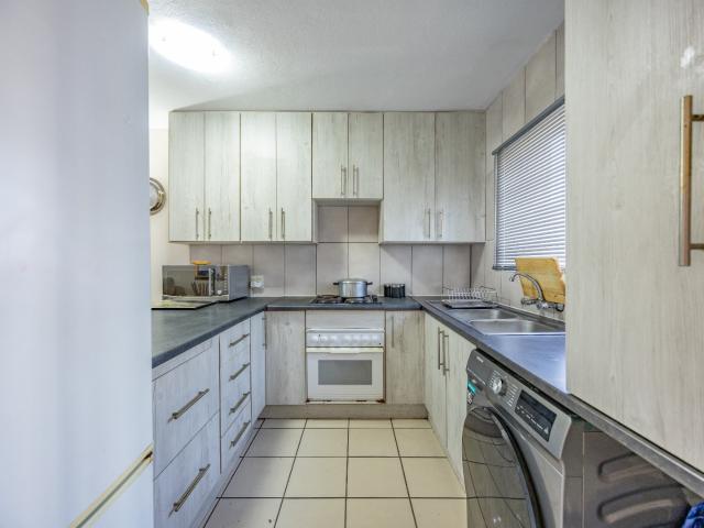 Apartment for sale in Waterkloof, Gauteng