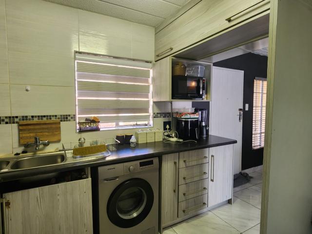 Apartment for sale in Waterkloof, Gauteng