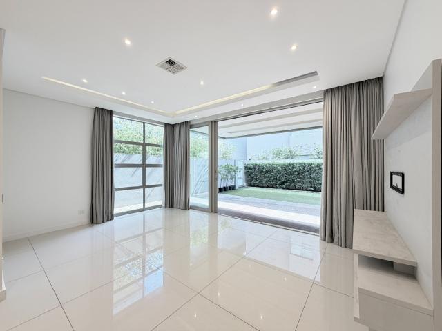 Apartment for sale in Alexandra, Gauteng