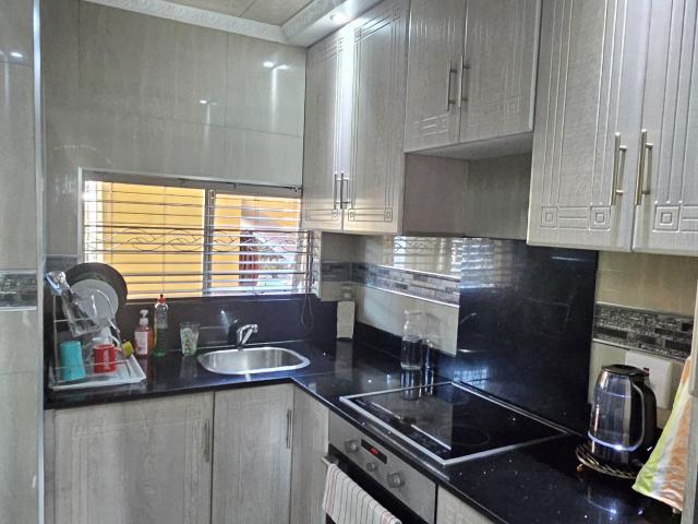 Apartment for sale in Seaview, Kwazulu-natal