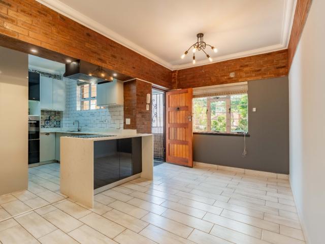 Apartment for sale in Seaview, Kwazulu-natal