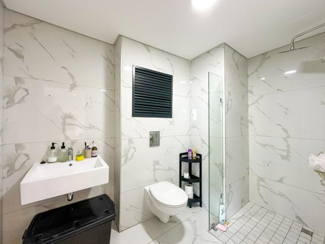 Apartment for sale in Seaview, Kwazulu-natal