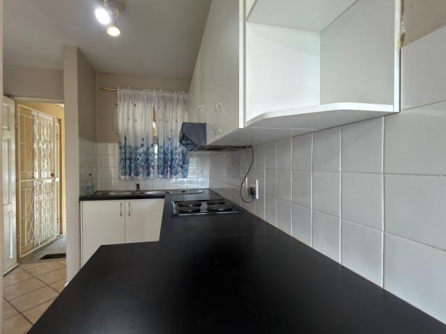 Apartment for sale in Seaview, Kwazulu-natal