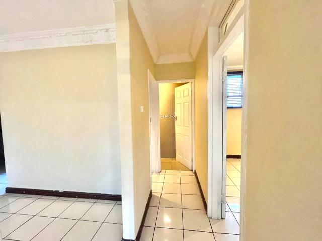 Apartment for sale in Seaview, Kwazulu-natal