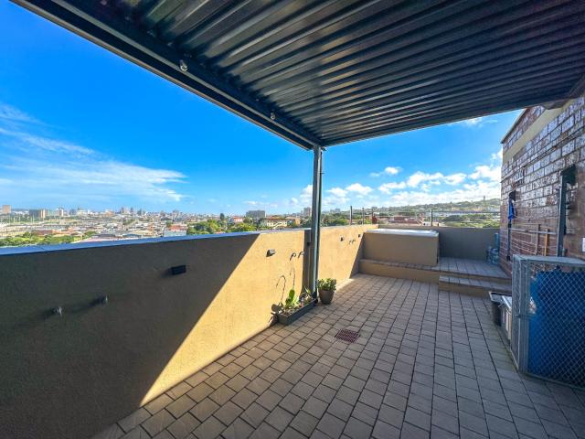 Apartment for sale in Seaview, Kwazulu-natal