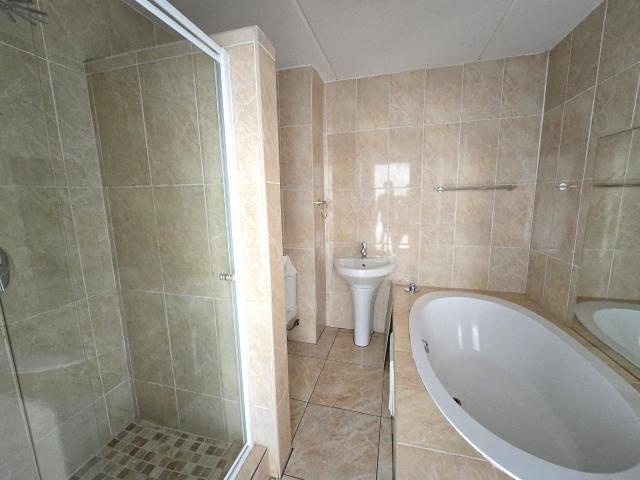 Apartment for sale in Vosloorus, Gauteng