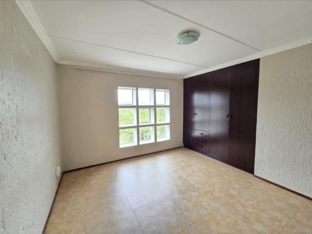 Apartment for sale in Vosloorus, Gauteng