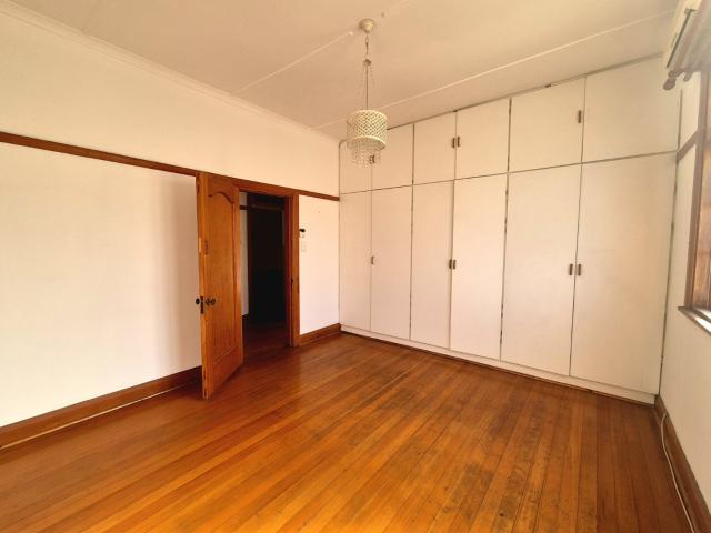 Apartment for sale in Seaview, Kwazulu-natal