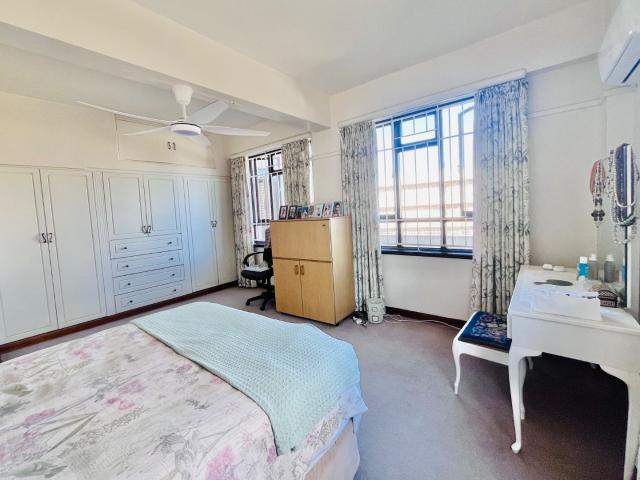Apartment for sale in Seaview, Kwazulu-natal