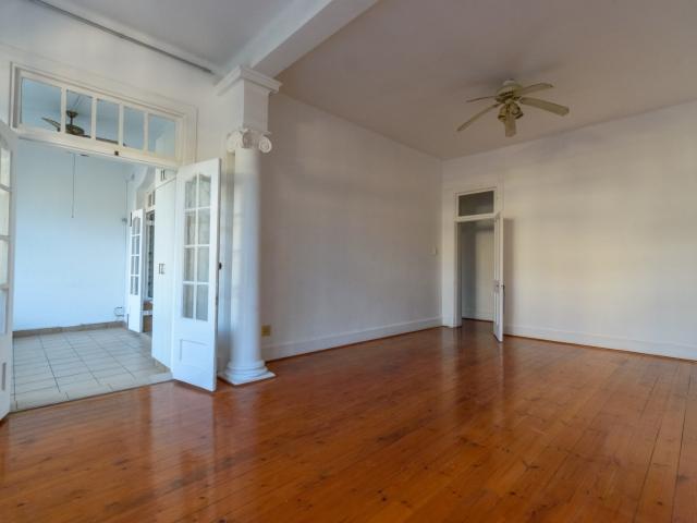 Apartment for sale in Seaview, Kwazulu-natal