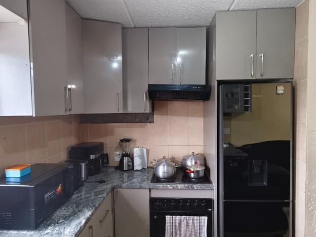 Apartment for sale in Vosloorus, Gauteng
