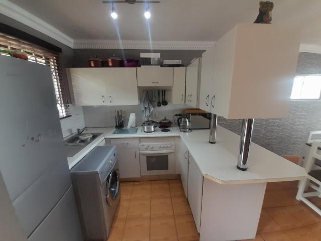 Apartment for sale in Vosloorus, Gauteng