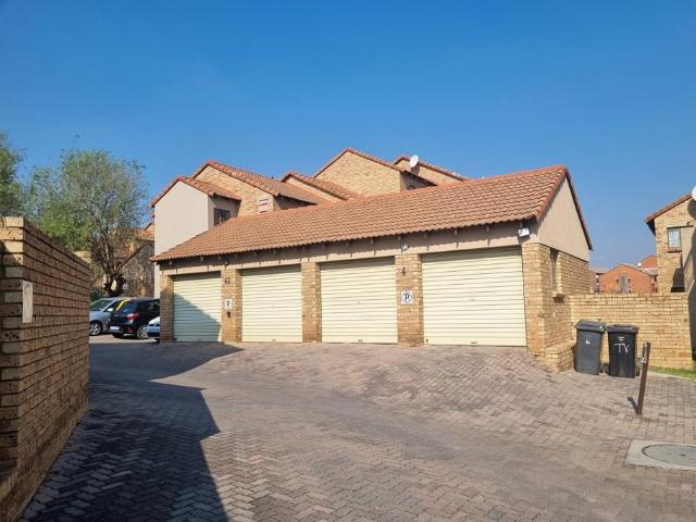 Apartment for sale in Gauteng