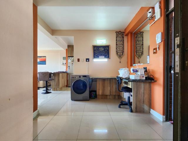 Apartment for sale in Seaview, Kwazulu-natal